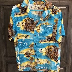 Mens buttondown tropical shirt